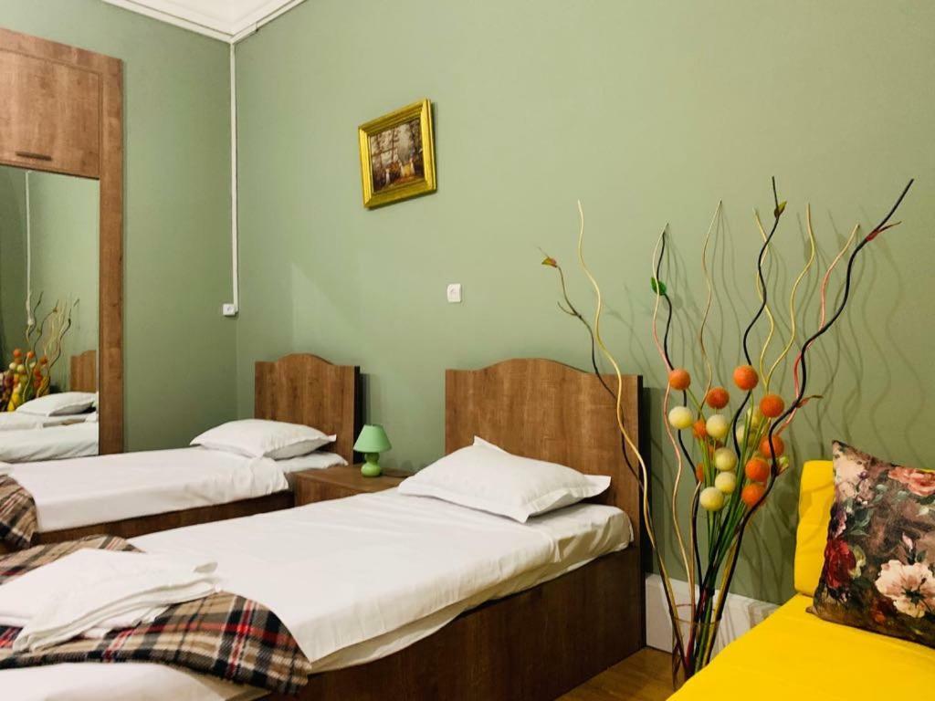 Apartament Old Yard Apartment Tbilisi ภายนอก รูปภาพ